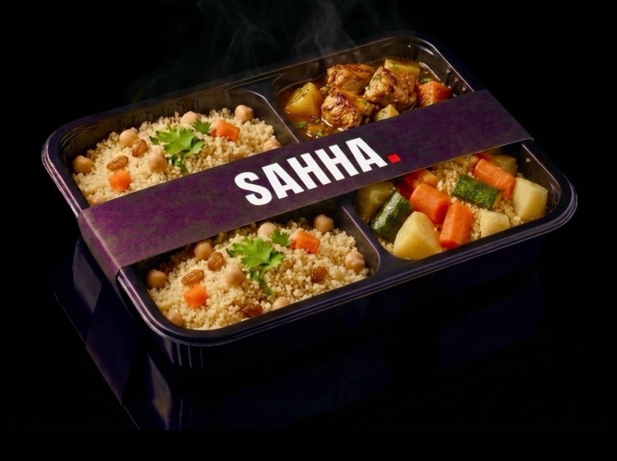 Couscous marocain au poulet et légumes dans la barquette SAHHA